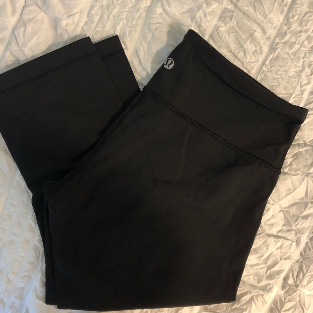 Lululemon cropped leggings!